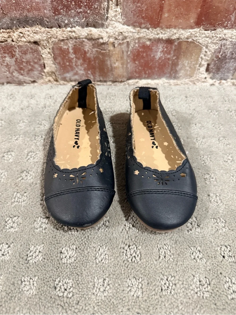 Old Navy Navy Blue Scalloped Floral Girls Ballet Flats